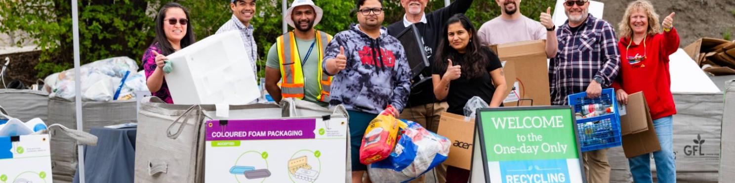 Lake Country citizens happy to bring recycling items to the pop up depot